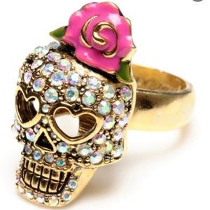 Betsy Johnson Skull Rose Ring